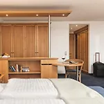 Strandhotel Juister Hof ホテル 4*